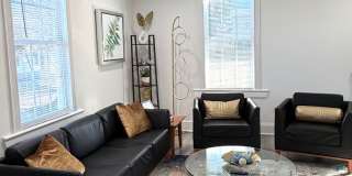 Furnished 2 bed 1 Bath Home Gallery 1