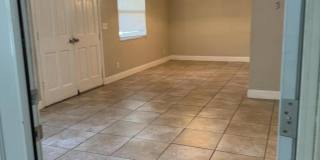 3923 HARBOR VIEW Drive Gallery 1