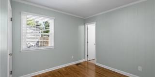 552 S 22nd Avenue Gallery 33