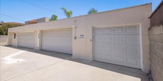 Corner lot home on a classic tree lined Beverly Hills street Gallery 34