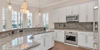 947 HEMINGWAY CIRCLE Gallery 18