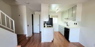 1355 Loma Avenue Gallery 4