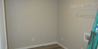 Brand New Berthoud Property facing the Mountains Gallery 17