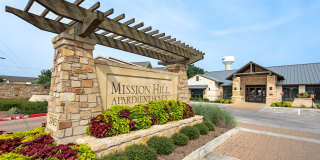 Mission Hill Gallery 88
