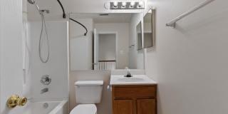 2562 WOODLAND Place Gallery 19