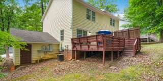 2be / 1.5ba Duplex Unit B - Great Convenient Location Gallery 37