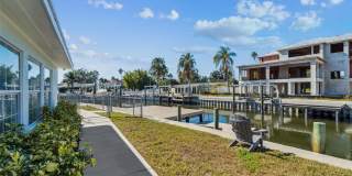 1733 BAYOU GRANDE BOULEVARD NE Gallery 6