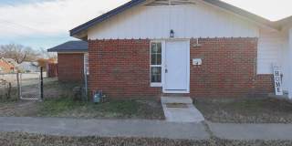 Section 8 Welcome! 2/1 Ready for Immediate Move In!! Gallery 1