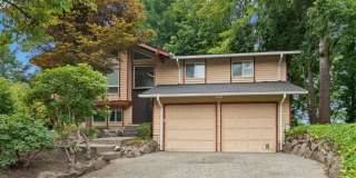 4bd/2.5ba Bellevue Home Gallery 1
