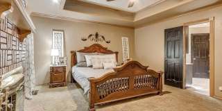 Massive 4BD/3BTH and 2 Car garage Home! Minutes from I-35 Gallery 16