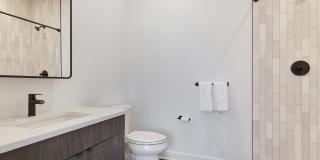 6 W End Court Gallery 9