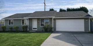 Well Maintained Single Level Home for Lease in Kelso Gallery 1