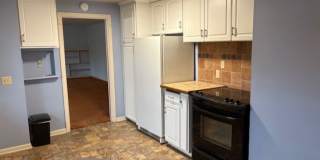 Charming home with large bedrooms Gallery 9