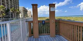 2700 Gulf Boulevard Gallery 28