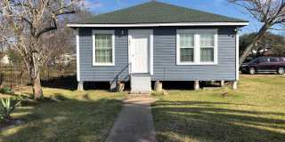 Gorgeous all renovated Home in Freeport, TX! Gallery 1