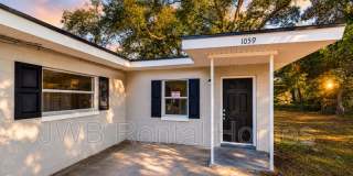 1059 Glencarin St 1059 Glencarin St Gallery 1