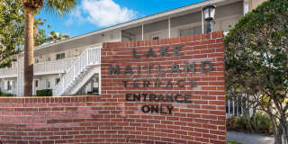 Lake Maitland Living | Mid-Century Charm Gallery 3