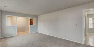 For Lease: Large updated home in Moore! Storm Shelter included! Gallery 6