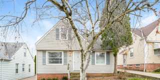 11606 Crofton Road Gallery 1