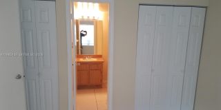 10040 Twin Lakes Dr Gallery 15