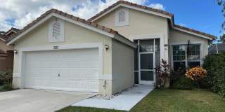 717 Lake Wellington Drive Gallery 1