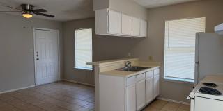 2 Bedroom Duplex Gallery 4