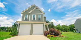 Coming Soon! 3 Bedroom 2.5 Bathroom Gallery 1