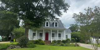 Beautiful home near downtown New Bern Gallery 1