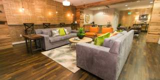 Marketplace at Fells Point Gallery 27