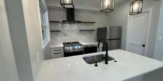 327 WHITTIER Street NW Gallery 9