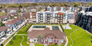 Great 3 Bed 2 Bath Sandy Condo!! Great 3 Bed 2 Bath Sandy Condo!! Gallery 28