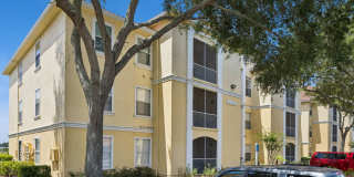 Nicely Updated 4 BR Condo in Maitland Gallery 1