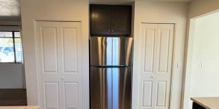 Remodeled 3-BR Home in Bloomington Gallery 10