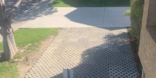 Remodeled, Upstairs 2BD / 1BA Condo Less Than 1/2 Mile From the Beach Gallery 23