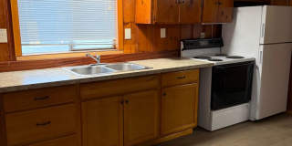 Newly Remodeled one bedroom house Gallery 1