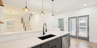 RIVER ROAD NEWER CONSTRUCTION Gallery 13