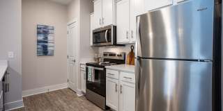 Farragut Junction Apartments Gallery 24