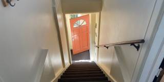 Villa Camini - U-District! Gallery 23