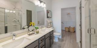 Brea Frisco Gallery 5