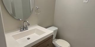 HISTORIC WAVERLY One Bedroom One Bath Condo Gallery 11