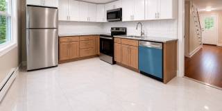 7 Seminary Road Gallery 1