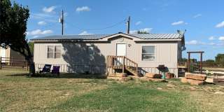 919 Chandry Circle Gallery 1