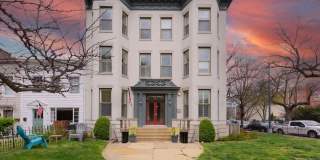 424 E CAPITOL Street NE 424 E CAPITOL Street NE Gallery 1