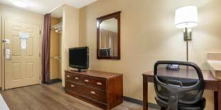 Jackson - North Gallery 11