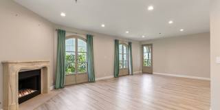 9249 Burton Way Gallery 23