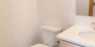 1111 N Forest St Gallery 42