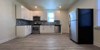 Updated 3BR 1.5 Bath House plus off street parking spot Updated 3BR 1.5 Bath House plus off street parking spot Gallery 9