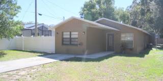 Updated 3 bed 2 bath Close to downtown Gallery 1