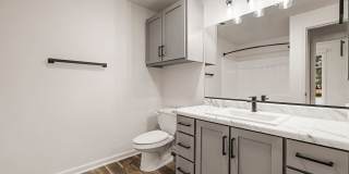 Sterling Oaks Luxury Apartments Gallery 35