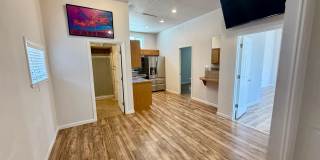 2 bedroom House Located In Central Loveland Gallery 1